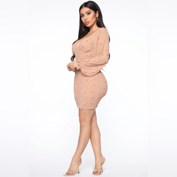 3 Dresses !! PLT + Fashion Nova - Picture 8 of 16
